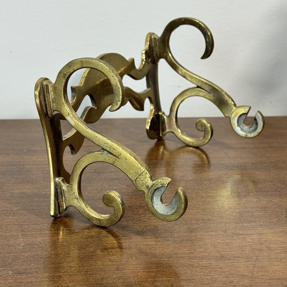 Vintage Ornate Solid Brass Wall Toilet Paper Holder